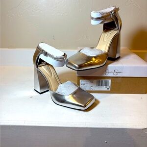 Jessica Simpson Lollah Women's Heels Silver Size 7.5M New In Original Box